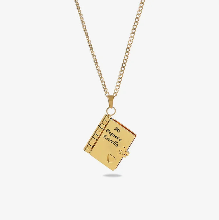 Mi nieta - Collar de libro